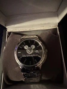 Walt Disney World 25th Anniversary Uhr LE 350 - Bild 1 von 1