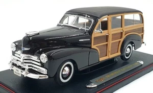 Maisto 1/18 Scale Diecast 36854 - 1948 Chevrolet Fleetmaster (Woody) Burgundy - Picture 1 of 5