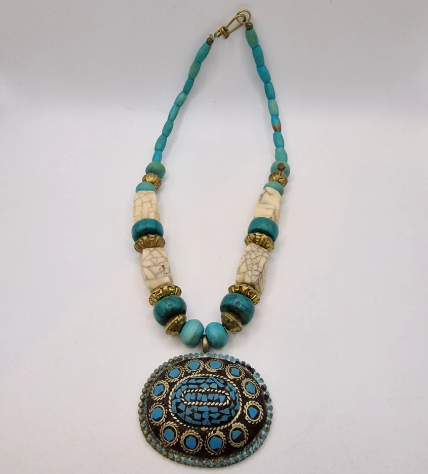 Collar TIBETANO NEPAL De Colección Turquesa Boho Étnico Tribal Declaración Grueso Babero Foto 1 de 4