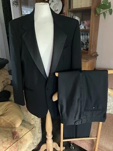 VINTAGE CHATSWORTH BLACK TIE DINNER SUIT. TUXEDO JACKET 38R TROUSERS W36-38 L31 - Picture 1 of 24