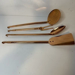 Kupfer & Messing Utensilien 4er Set: Spatel, Löffel, Abschäumer & Fleischgabel - Bild 1 von 12
