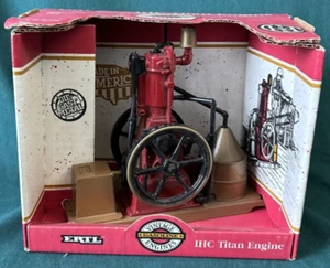 VINTAGE GASOLINE ENGINES IHC TITAN ENGINE ERTL 1994 1/8 SCALE #4352 NIB - Picture 1 of 5