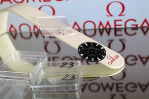 Esfera negra 100 % genuina OMEGA para modelos de cronógrafo Seamaster Professional 600 - Imagen 1 de 8