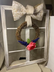 New wood faux window with grapevine wreath and bow 20 in x 16 in - Picture 1 of 3