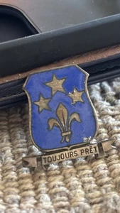 WWII Theater Made 351st Infantry Regiment Toujours Pret DI Unit Crest Pin See - Picture 1 of 2