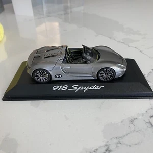 MINICHAMPS PORSCHE 918 SPYDER Liquid Metal 1/43 WAP 020 191 0B Edición Limitada - Imagen 1 de 12