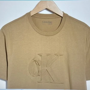 NWT CALVIN KLEIN MSRP $54.99 MEN'S WHITE CREW NECK SHORT SLEEVE T-SHIRT S M L XL - Picture 1 of 3