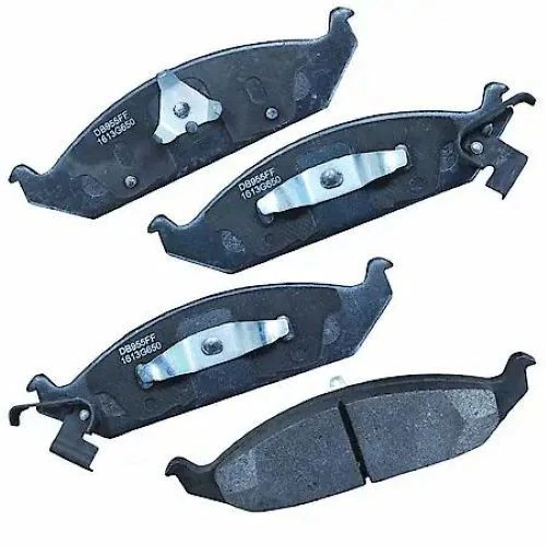 Pastillas de freno delanteras semimetálicas doradas premium CARQUEST GMKD650 Foto 1 de 1