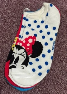 NEW WOMEN'S DISNEY MINNIE MOUSE 3 PAIR NO SHOW SOCKS SZ 4-10 - Picture 1 of 3