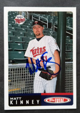 2002 Topps (Total) SIGNED: Matt Kinney, TWINS #966