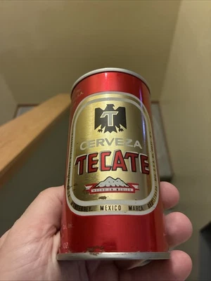 Пивная банка Tecate Cerveza прямая сталь Монтеррей, Мексика яркий красный цвет - Изображение 1 из 4