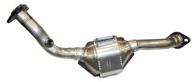 Catalytic Converter for 2003-2004 Nissan Frontier 3.3L V6 GAS SOHC - Image 1 of 4