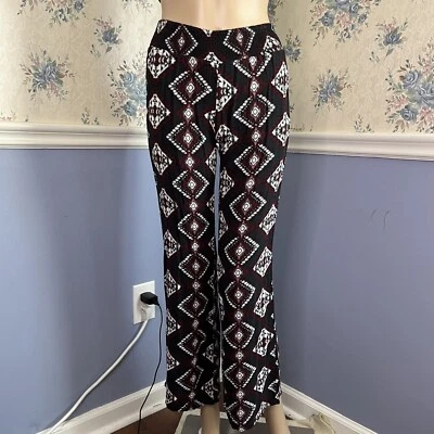 Rue 21 Boho Azul Marino Rojo Diamante Estampado Tribal, Talla S Foto 1 de 4