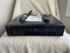 Sony RCD-W500C Dual Deck 5-CD Changer Player Recorder - Picture 1 of 12