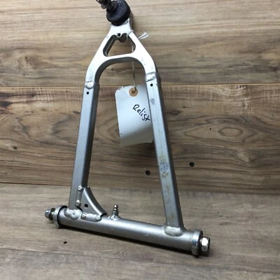 12 YAMAHA YFZ450 YFZ450 MANDO DELANTERO SUPERIOR DERECHO BRAZO 5TG-23550-02-00 Foto 1 de 4