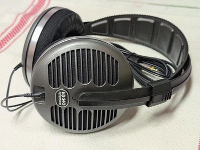 Sennheiser HD 540 Reference 600 Ohm Headphones, Excellent, Refurbished Ear Pads. - Bild 1 von 4