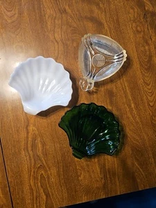 1940s HAZEL ATLAS Bon Bon Candy Dish ART DECO Clear Glass & 2 Glass Shell Dishes - Picture 1 of 10
