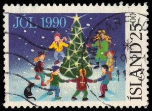 ICELAND 716 - Christmas Traditions "Skating around Christmas Tree" (pb22743) - Picture 1 of 1