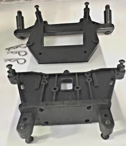 Traxxas® TRA3638, TRA3639, TRA1914 Rustler® 2wd Front Rear Body Mounts towers - Picture 1 of 2
