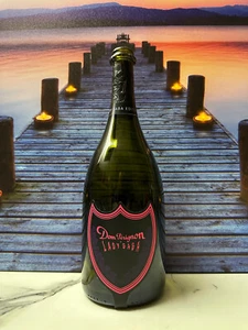 Dom Perignon 2008 Lady Gaga Rose Luminous - leere Flasche mit LED - Bild 1 von 5