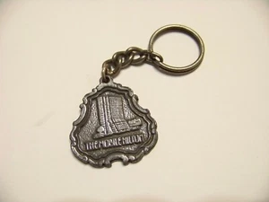 The Mobile Hilton keychain key ring key ring chain advertising - Picture 1 of 2