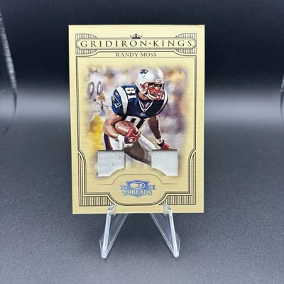 2008 Donruss Threads Pro Gridiron Kings Material PGK-33 Randy Moss /250 Non Auto - Image 1 of 2