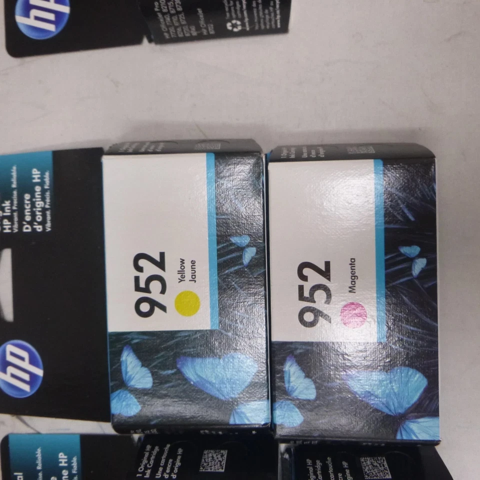 NUEVO Genuino LOTE de 2 HP 952 Amarillo L0S55AN, 952 Magenta - L0S52AN - CADUCADO 2019 Foto 1 de 1