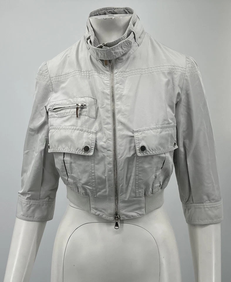 Jaqueta utilitária Brunello Cucinelli cinza manga 3/4 cropped com forro cinza tamanho 42 - Imagem 1 de 4