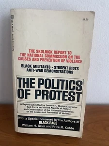 THE POLITICS OF PROTEST Jerome H. Skolnick Ballantine 1969 - Imagen 1 de 3
