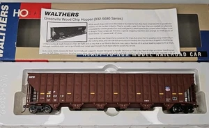 932-5684 Walthers Union Pacific Wood Chip Hopper - Picture 1 of 10