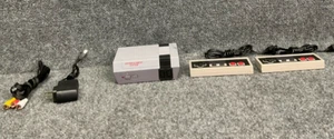 Nintendo Entertainment System Mini Console With 2 Controllers 🎮 Classic HDMI Pl - Picture 1 of 12