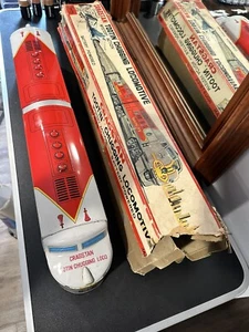 Vintage Japan Cragstan Tootin Chugging Locomotive Santa Fe Tin Litho, With Box!! - Picture 1 of 16