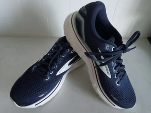 Brooks Ghost 15 1203801B450 blaue Damen-Laufschuhe Turnschuhe Größe 8,5 Medium B - Bild 1 von 11