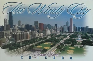 The Windy City Grant Park Chicago Postcard Illinois - Picture 1 of 2