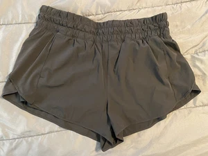 Avia Damen Laufshorts schwarz mit Fahrradfutter & Taschen Größe XXL 20 gebraucht - Bild 1 von 3