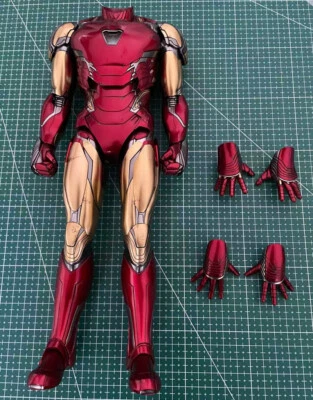 Hottoys 1/6 Iron Man MK85 Body Hand Shape Light Model Action Figure No Batter - Image 1 of 4