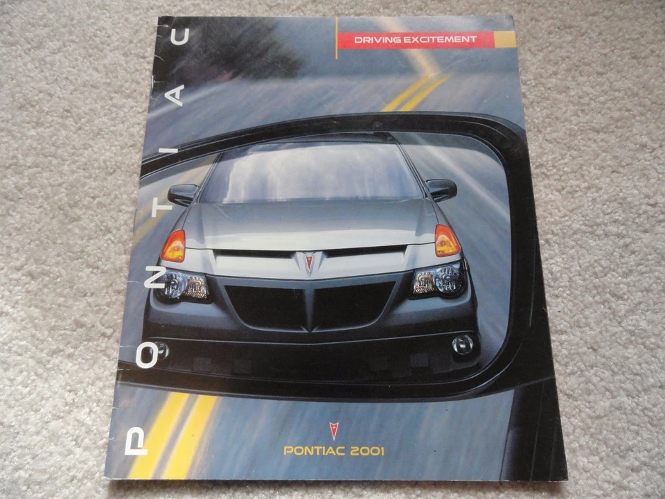 Folheto de vendas Pontiac Aztek Bonneville Grand Prix 2001 e Am Montana Firebird - Imagem 1 de 1