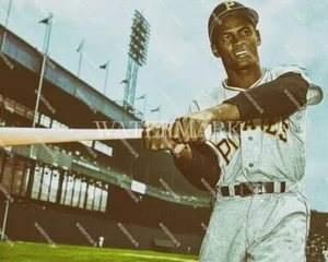 E770 Roberto Clemente Pittsburgh Pirates 8x10 11x14 16x20 Oil Painting Photo - Picture 1 of 1