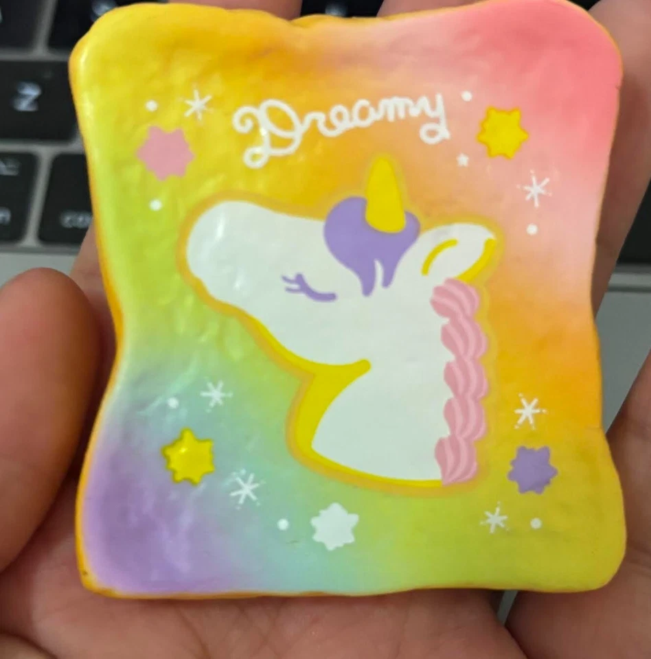 Mini ibloom Milk Sweet Toast Squishy  Foto 1 de 1