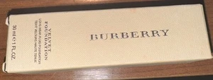 Burberry Velvet Foundation Long Wear Fluid Foundation Trench No. 201 1 oz NIB - Picture 1 of 4