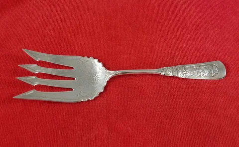 Fontainebleau by Gorham Sterling Silver Bright Cut Fish Serving Fork 8 5/8"  86g Cover