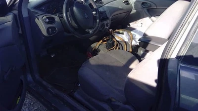 Bomba de injeção de ar compatível com 03-05 FOCUS 1923518 - Imagem 1 de 4