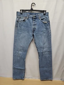 Levis 501 Jeans Herren 33x32 Blau Straight Leg Regular Fit Medium Wash Distressed - Bild 1 von 16