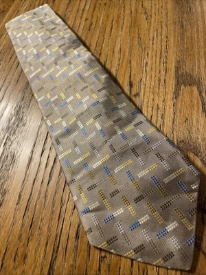 Corbata de seda geométrica tejida Metropolitan By Lord & Taylor usada en excelente estado hecha en EE. UU. Foto 1 de 4
