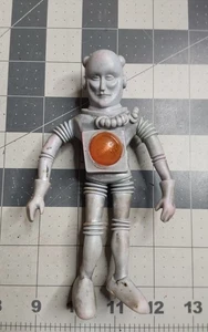 1968 Colorforms Outer Space Men Alien Action Figure Electron l'uomo di Plutone - Foto 1 di 5