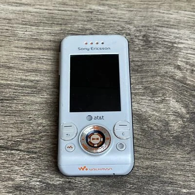Teléfono móvil Sony Ericsson Walkman blanco con pantalla LCD de 2,0 MP (AT&T) deslizante celular Foto 1 de 4