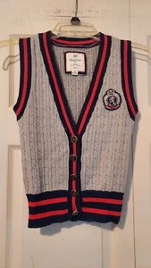 Heritage 1981 Childs Knit Vest Med Gray Red Blue Crest Buttons Academia School - Picture 1 of 9