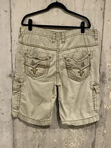 Rock Revival Buckle Baggy Khaki Cargo Shorts Y2K Punk Mens 40 (11” Inseam) - Picture 1 of 11