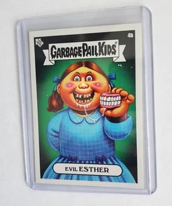 2022 Topps Garbage Pail Kids Evil Esther #4b NYCC - Imagen 1 de 5
