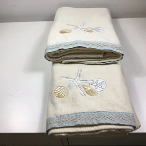 AvantI Bath Towels Set Of Two 100% Cotton Beige Sea Life Blue Trim India  - Picture 1 of 10